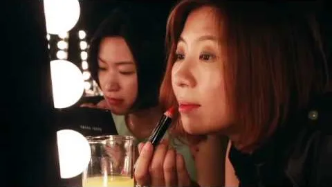 BOBBI BROWN